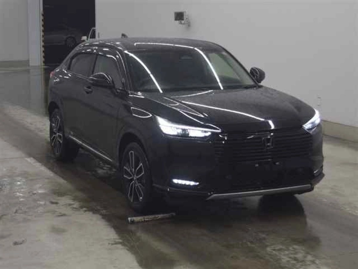HONDA VEZEL RV5 2025