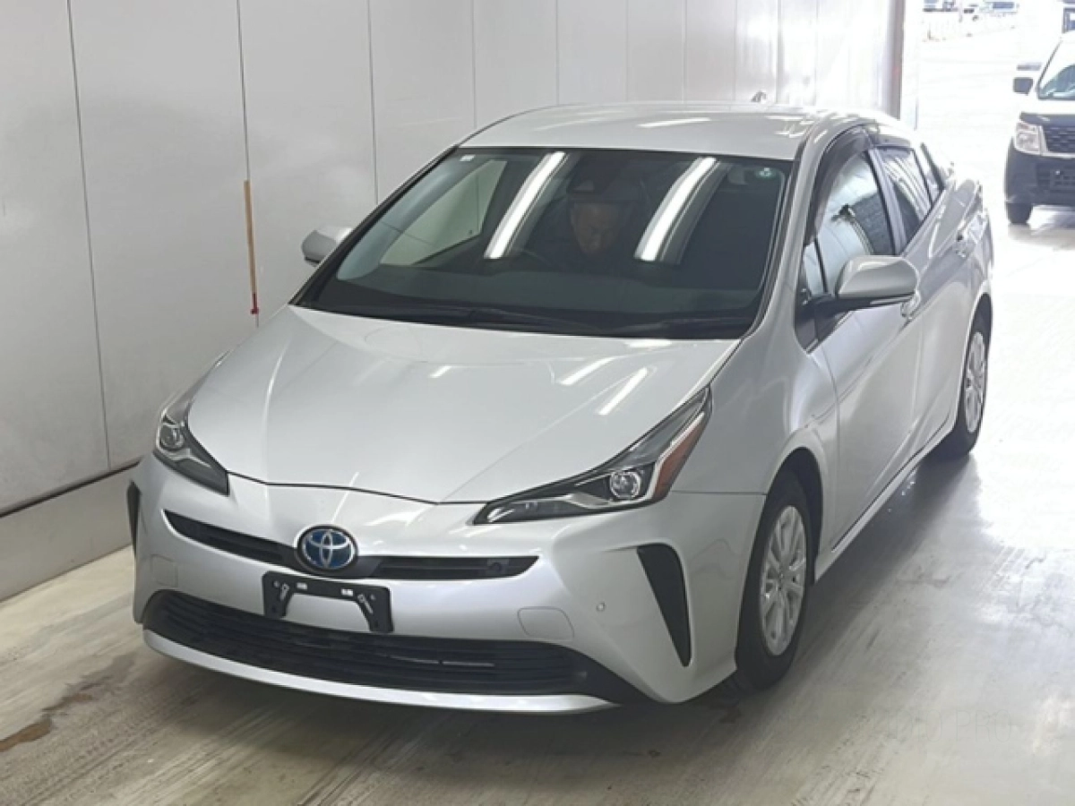 TOYOTA PRIUS ZVW51 2020