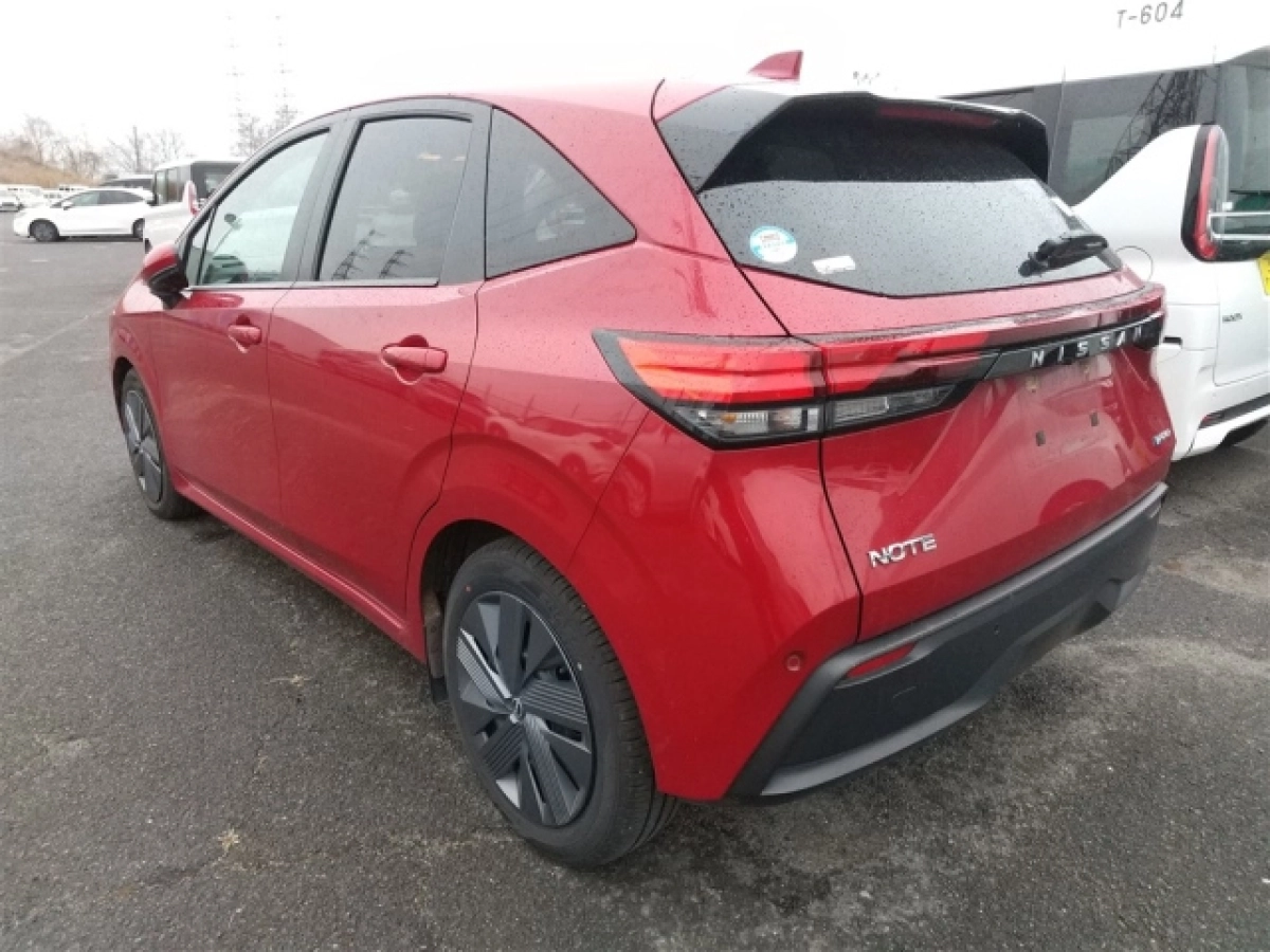 NISSAN NOTE