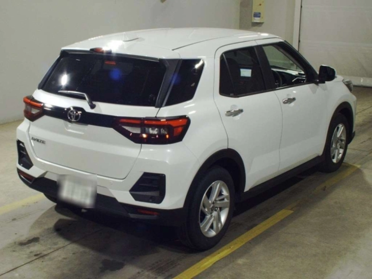 TOYOTA RAIZE