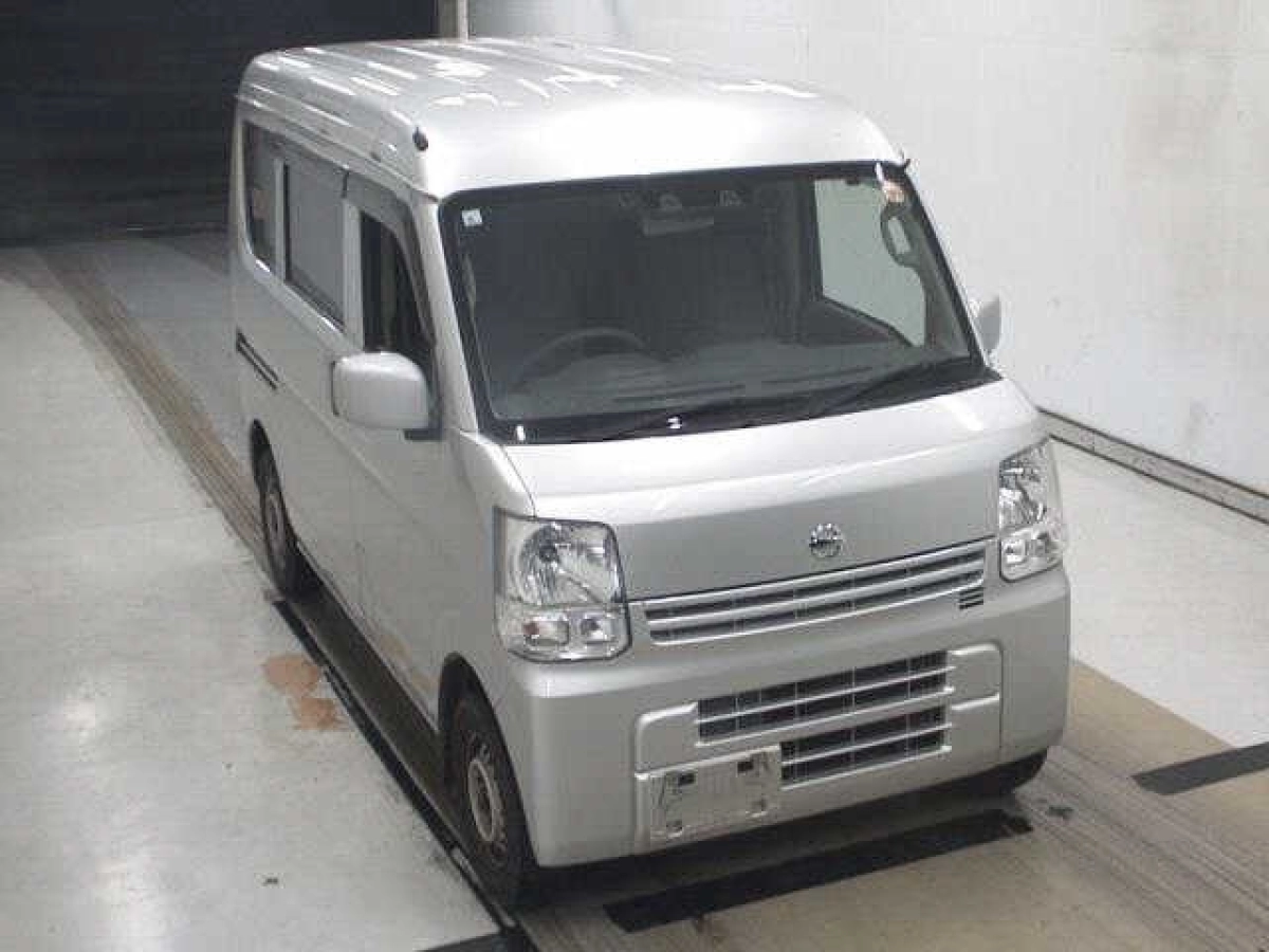 NISSAN CLIPPER VAN DR17V 2020