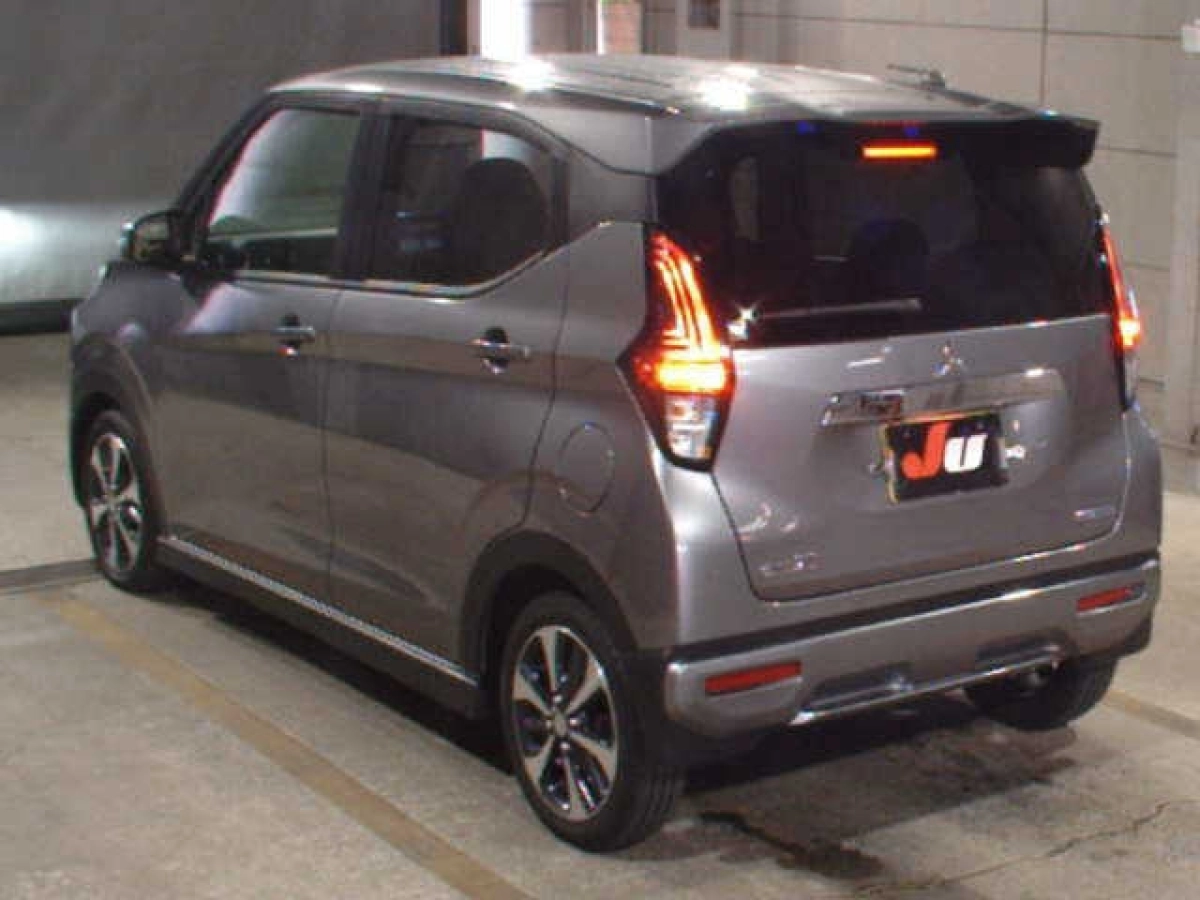 MITSUBISHI EK X