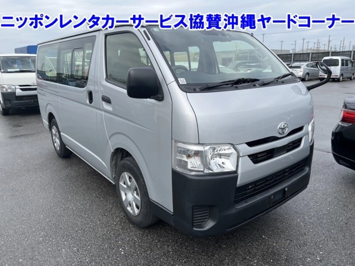 TOYOTA HIACE VAN TRH200V 2021