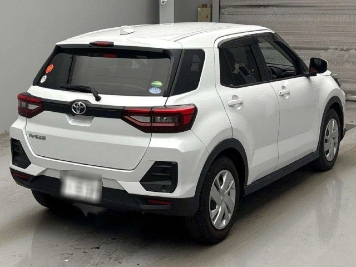 TOYOTA RAIZE