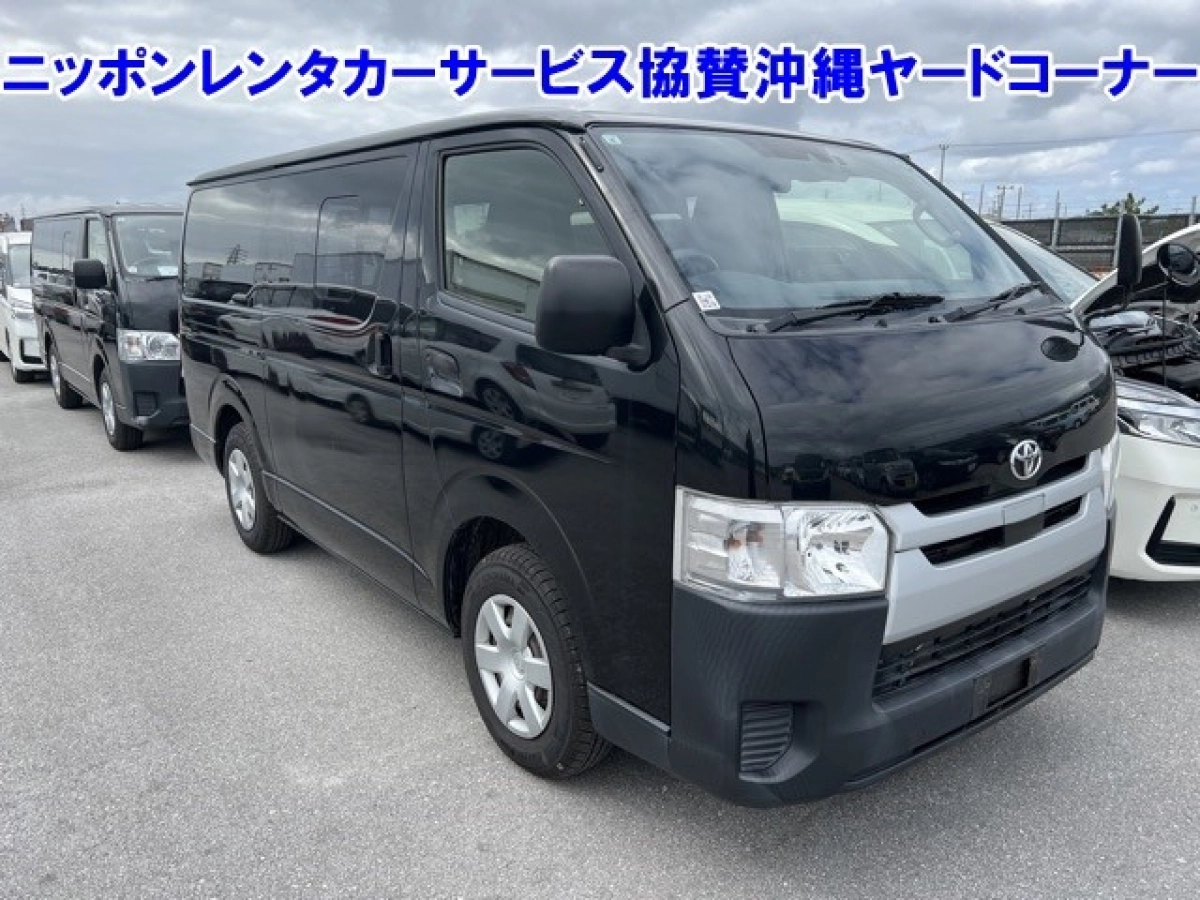 TOYOTA HIACE VAN TRH200V 2020