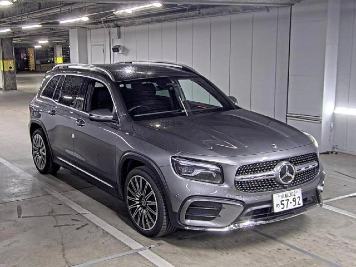 MERCEDES BENZ GLB 247684M 2024