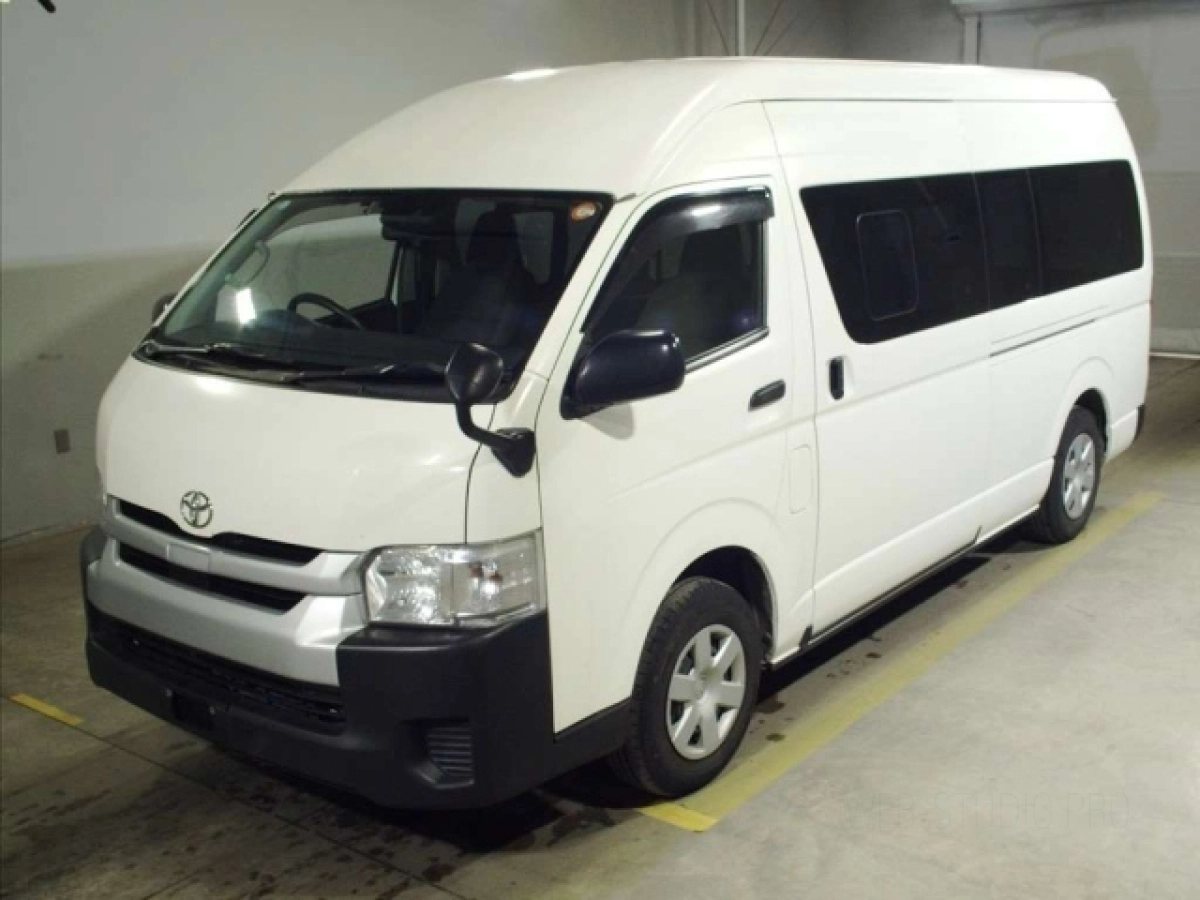 TOYOTA REGIUS ACE VAN GDH226K 2020