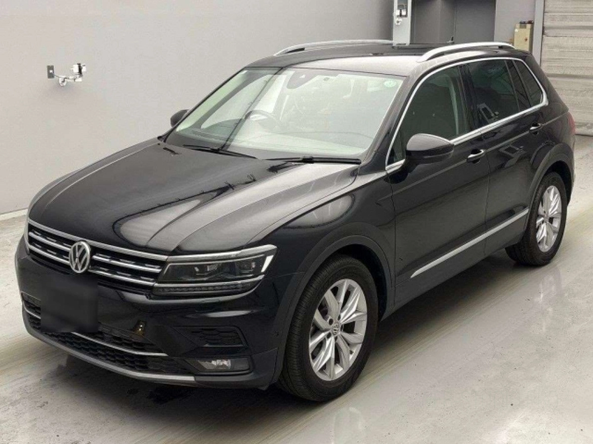 VOLKSWAGEN TIGUAN 5NCZD 2020