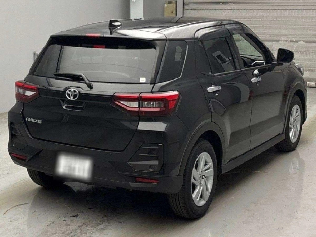TOYOTA RAIZE