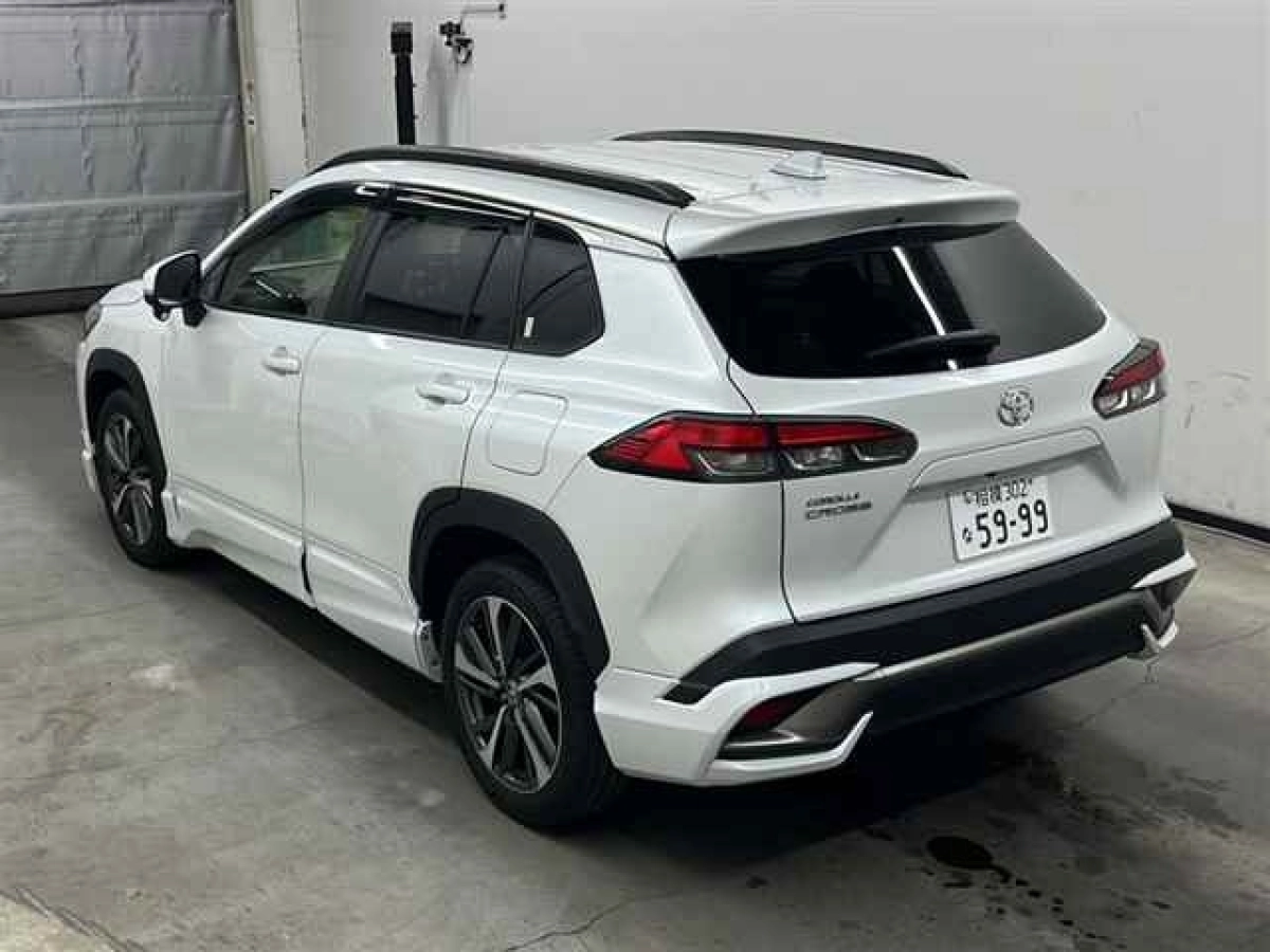 TOYOTA COROLLA CROSS