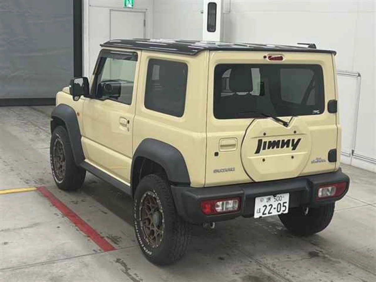 SUZUKI JIMNY SIERRA