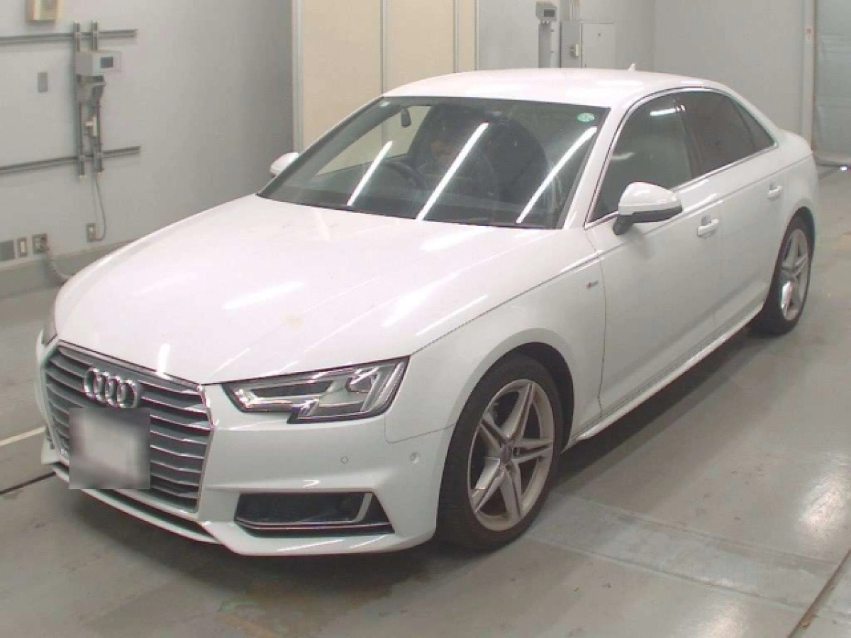 AUDI A4 8WCVK 2019