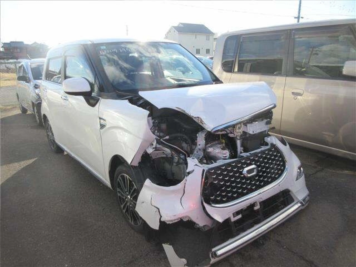 DAIHATSU CAST LA260S 2021