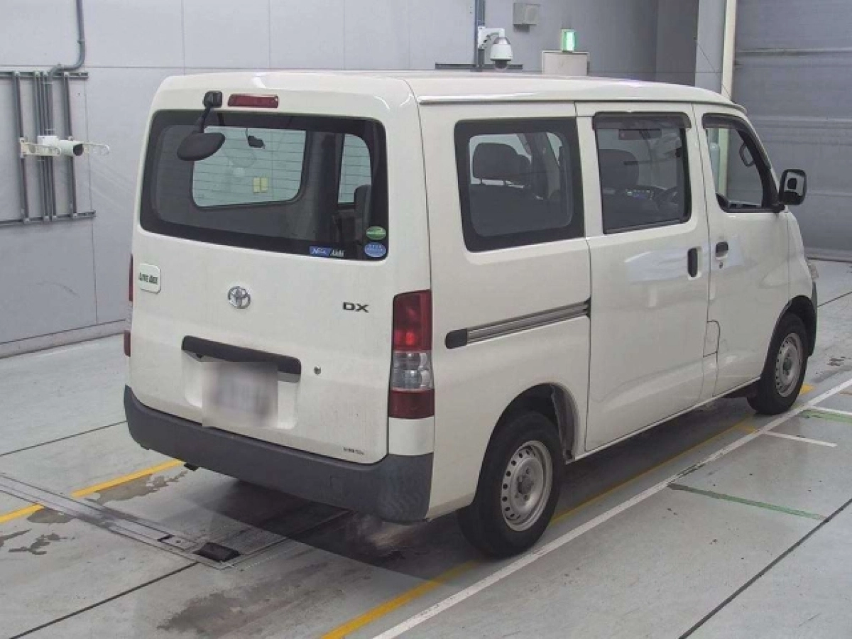 TOYOTA LITE ACE VAN