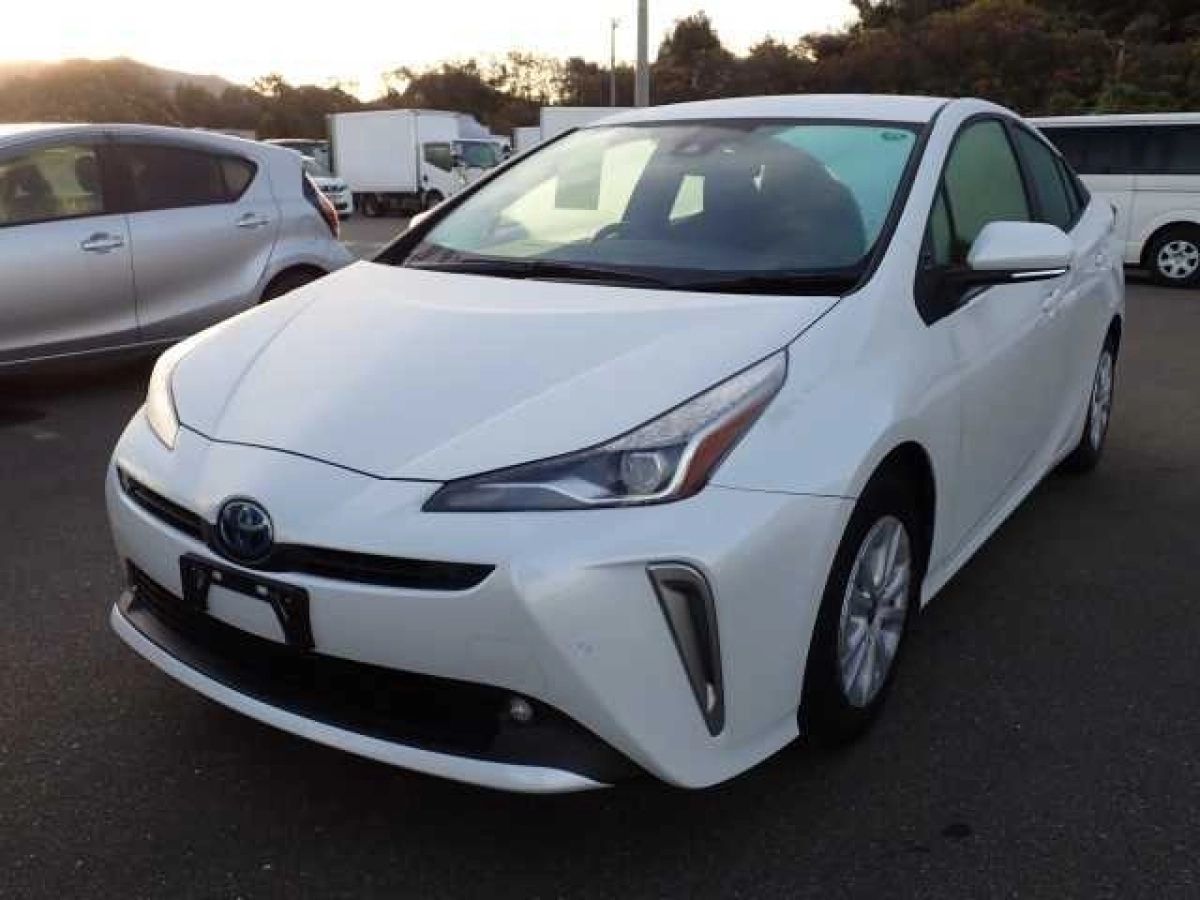 TOYOTA PRIUS ZVW51 2020