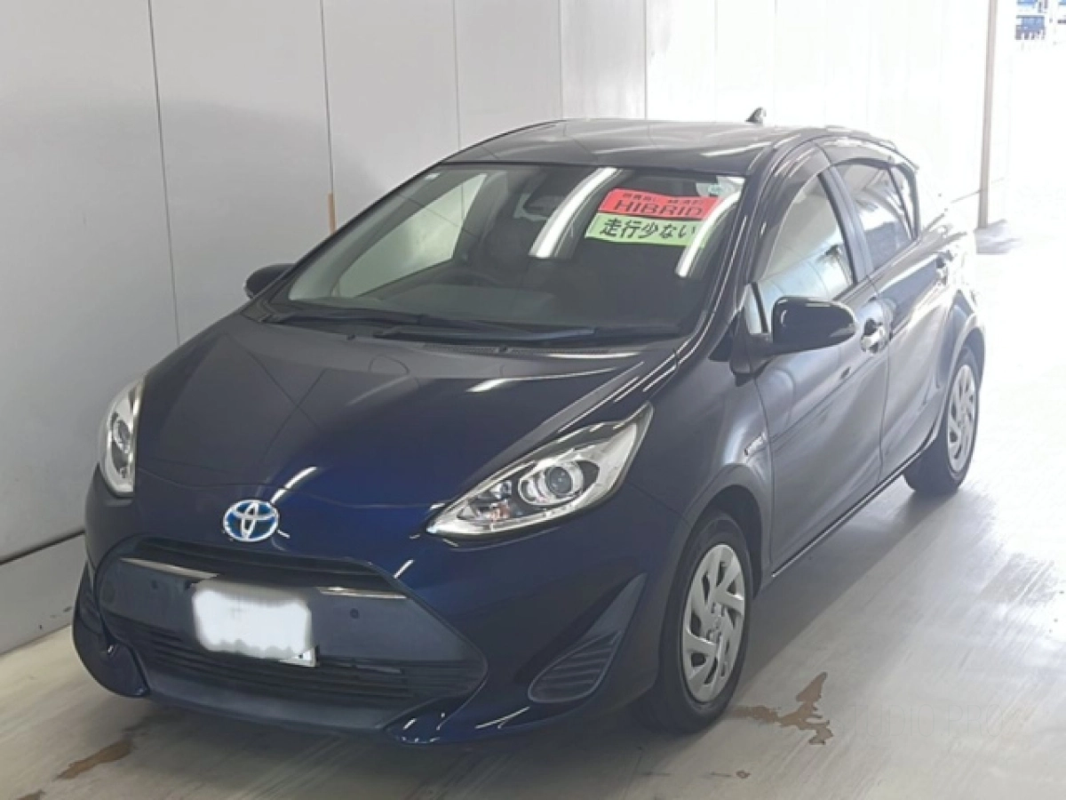TOYOTA AQUA NHP10 2019
