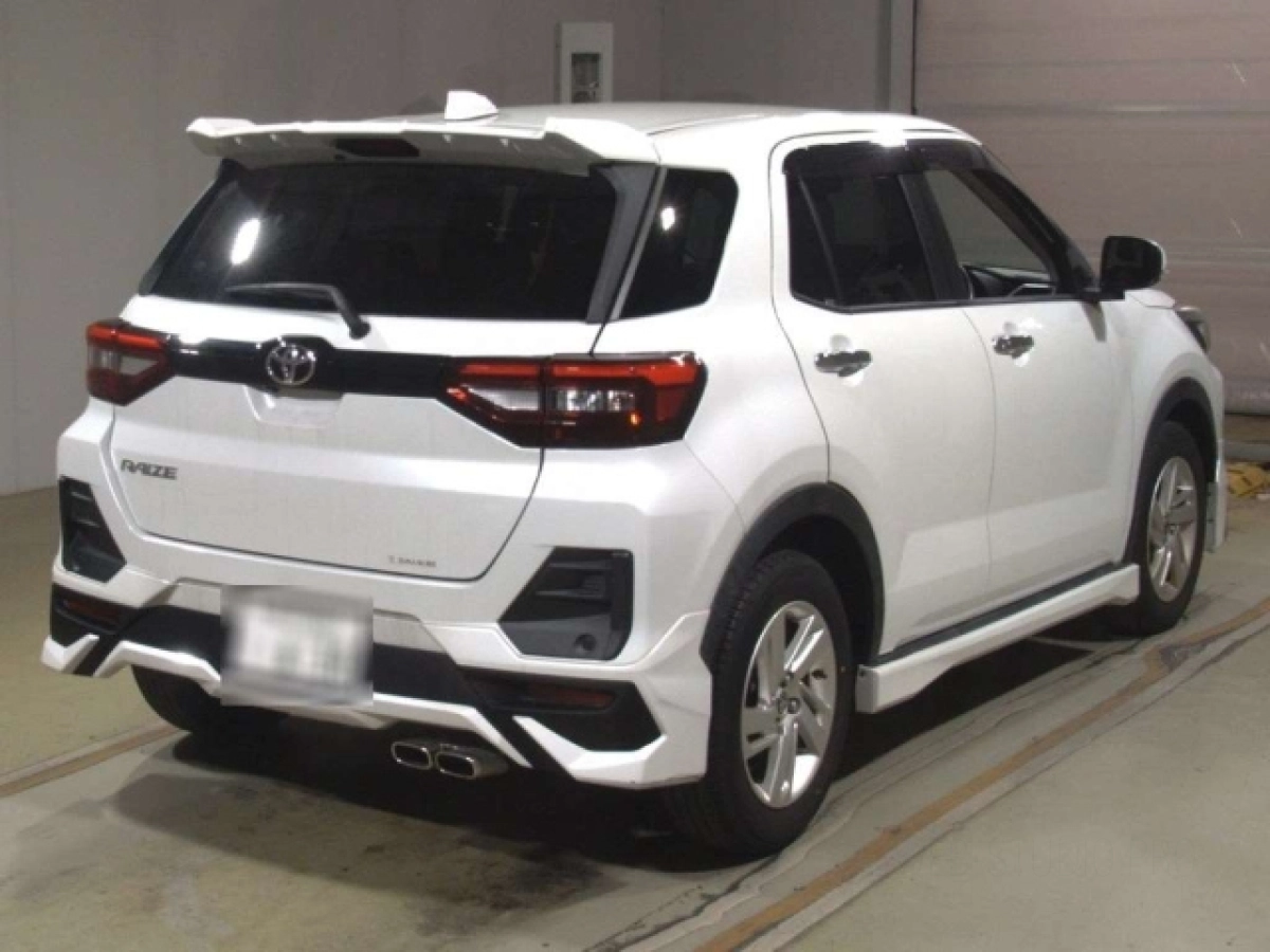 TOYOTA RAIZE