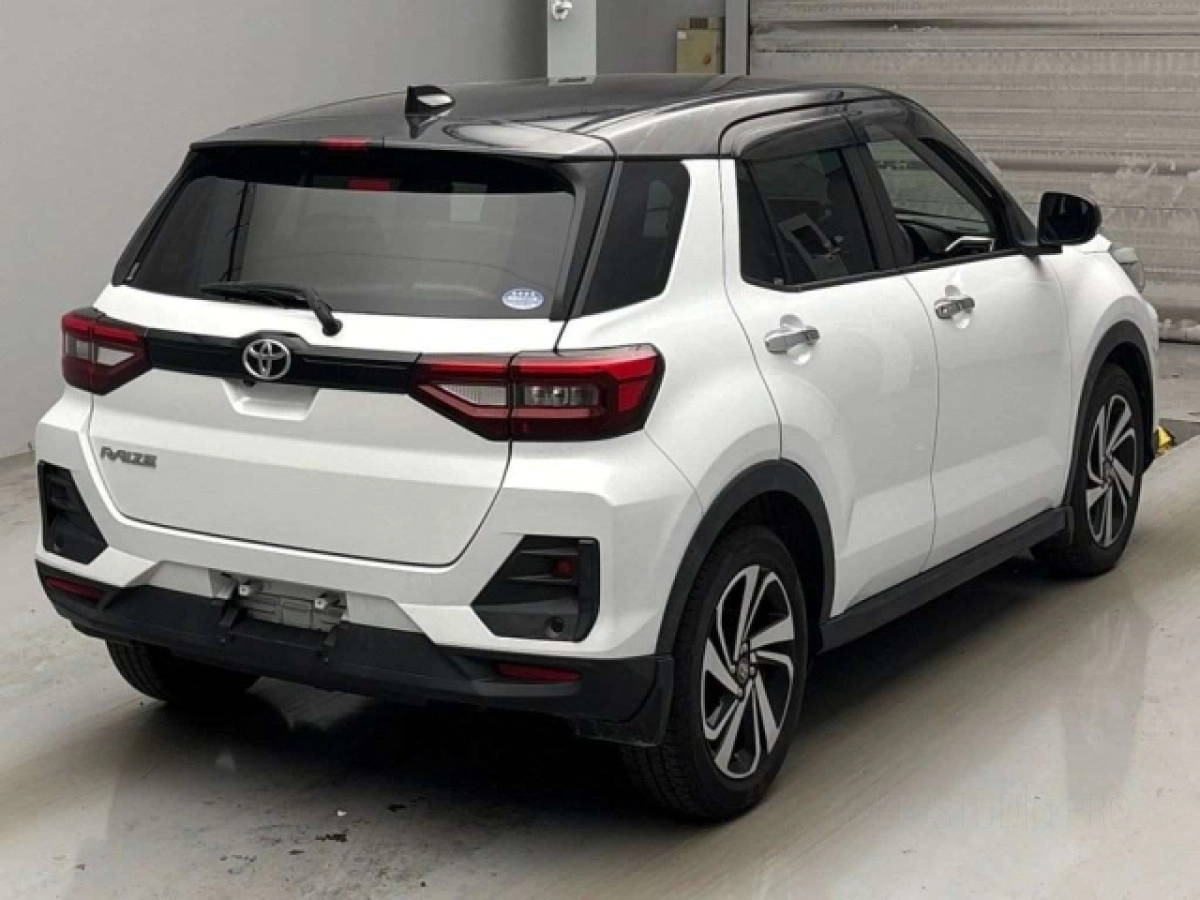 TOYOTA RAIZE