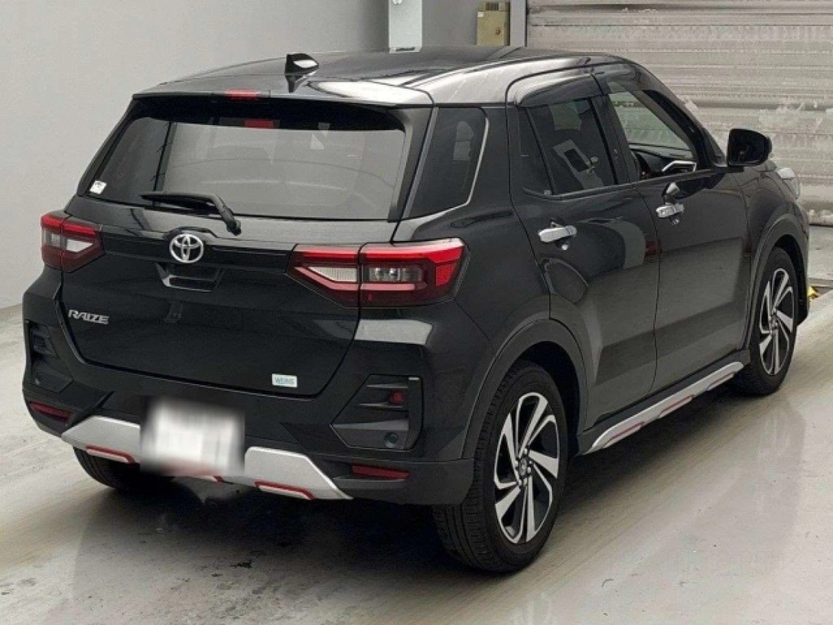 TOYOTA RAIZE