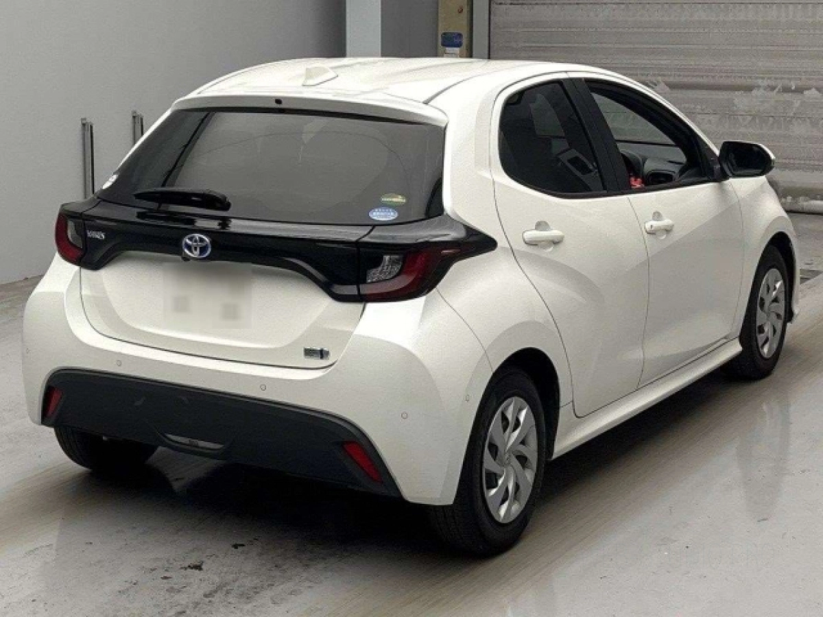 TOYOTA YARIS