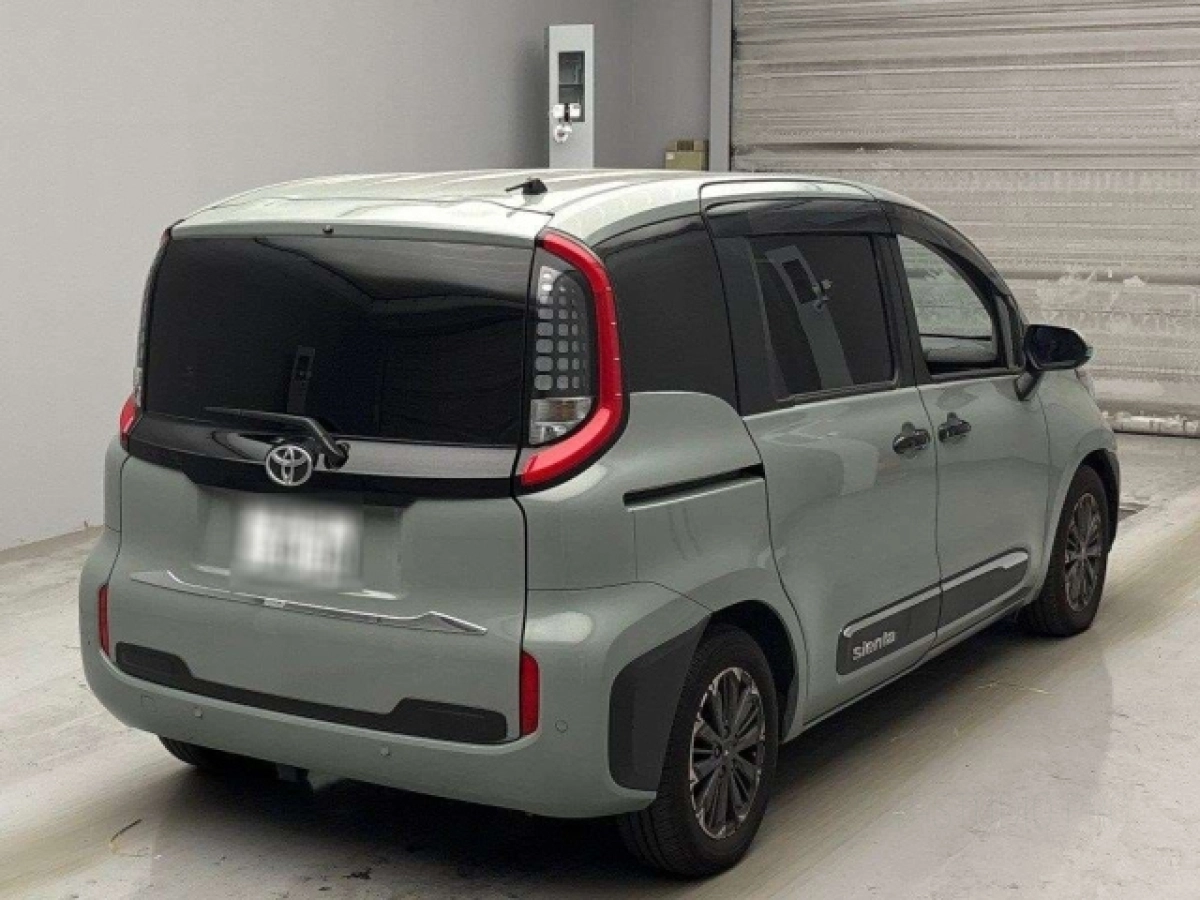 TOYOTA SIENTA