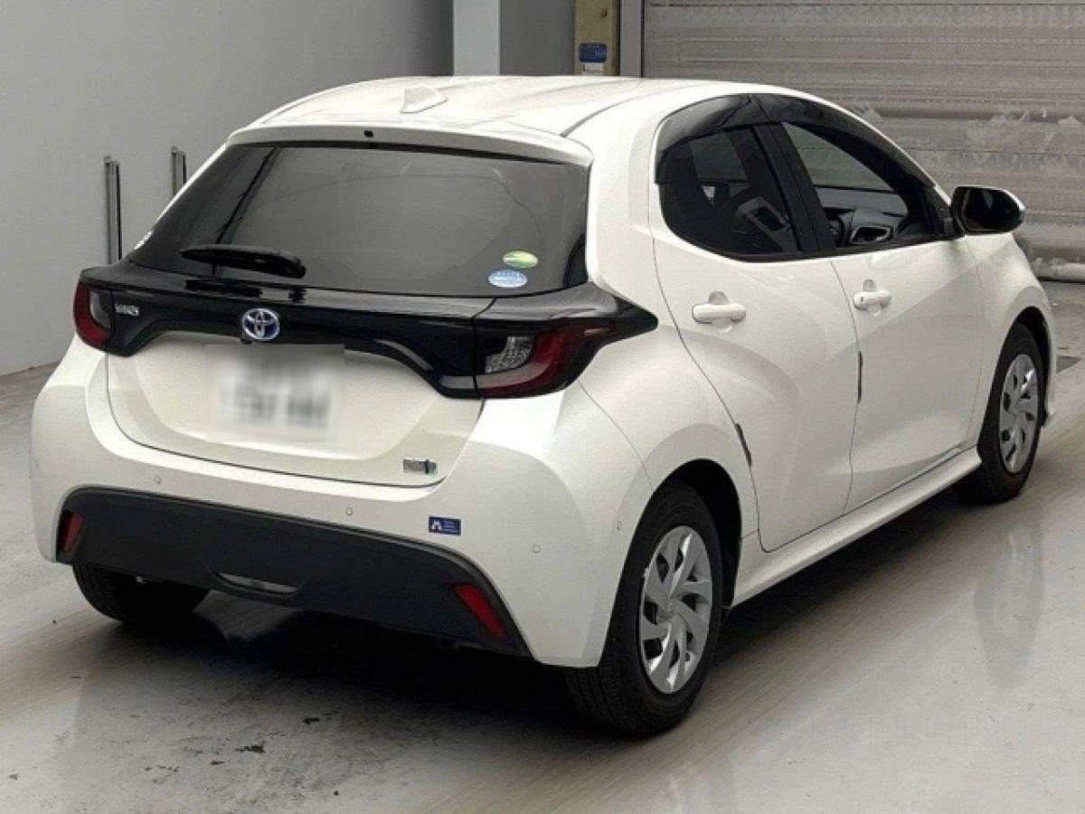 TOYOTA YARIS