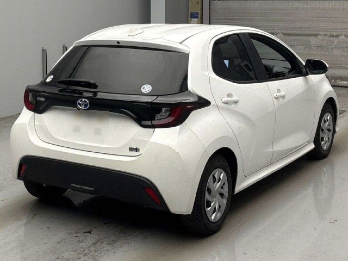 TOYOTA YARIS