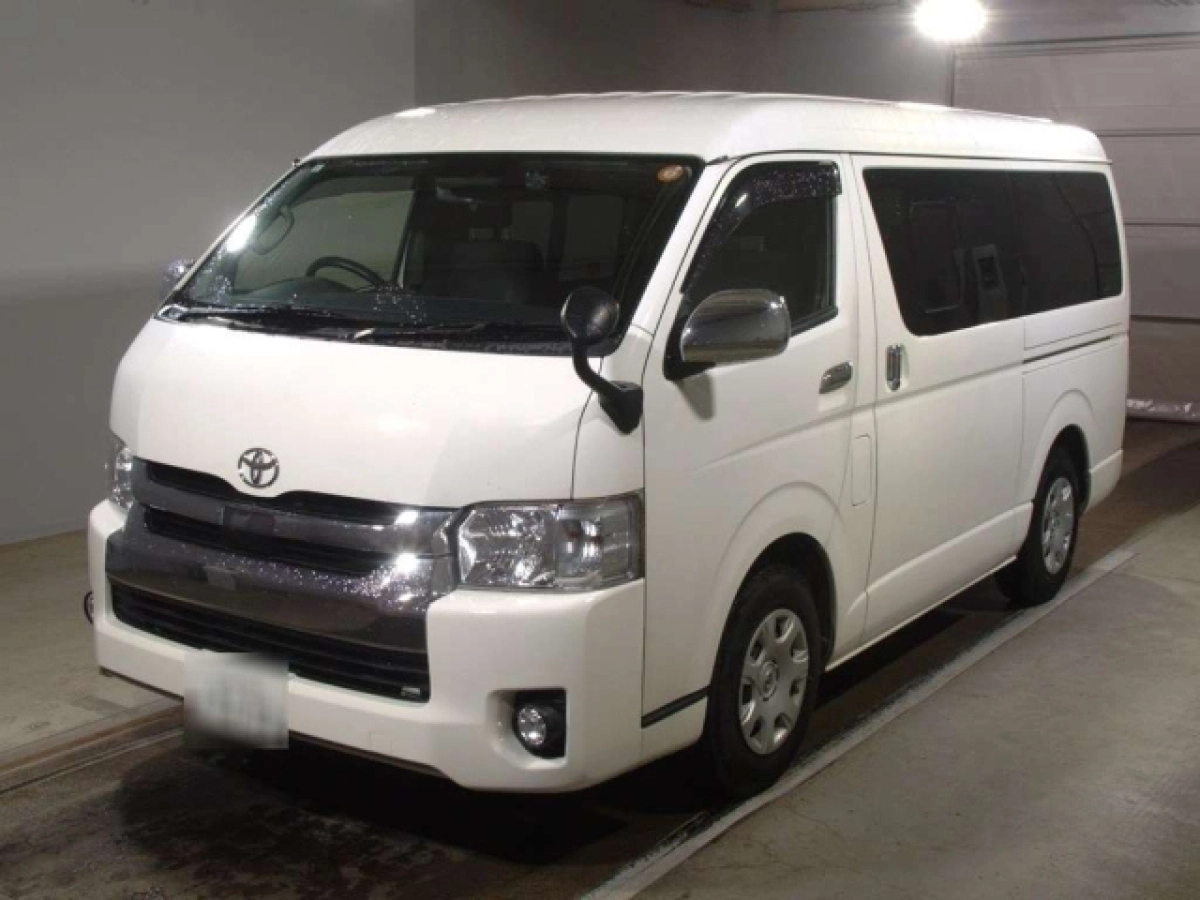 TOYOTA REGIUS ACE VAN TRH211K 2019