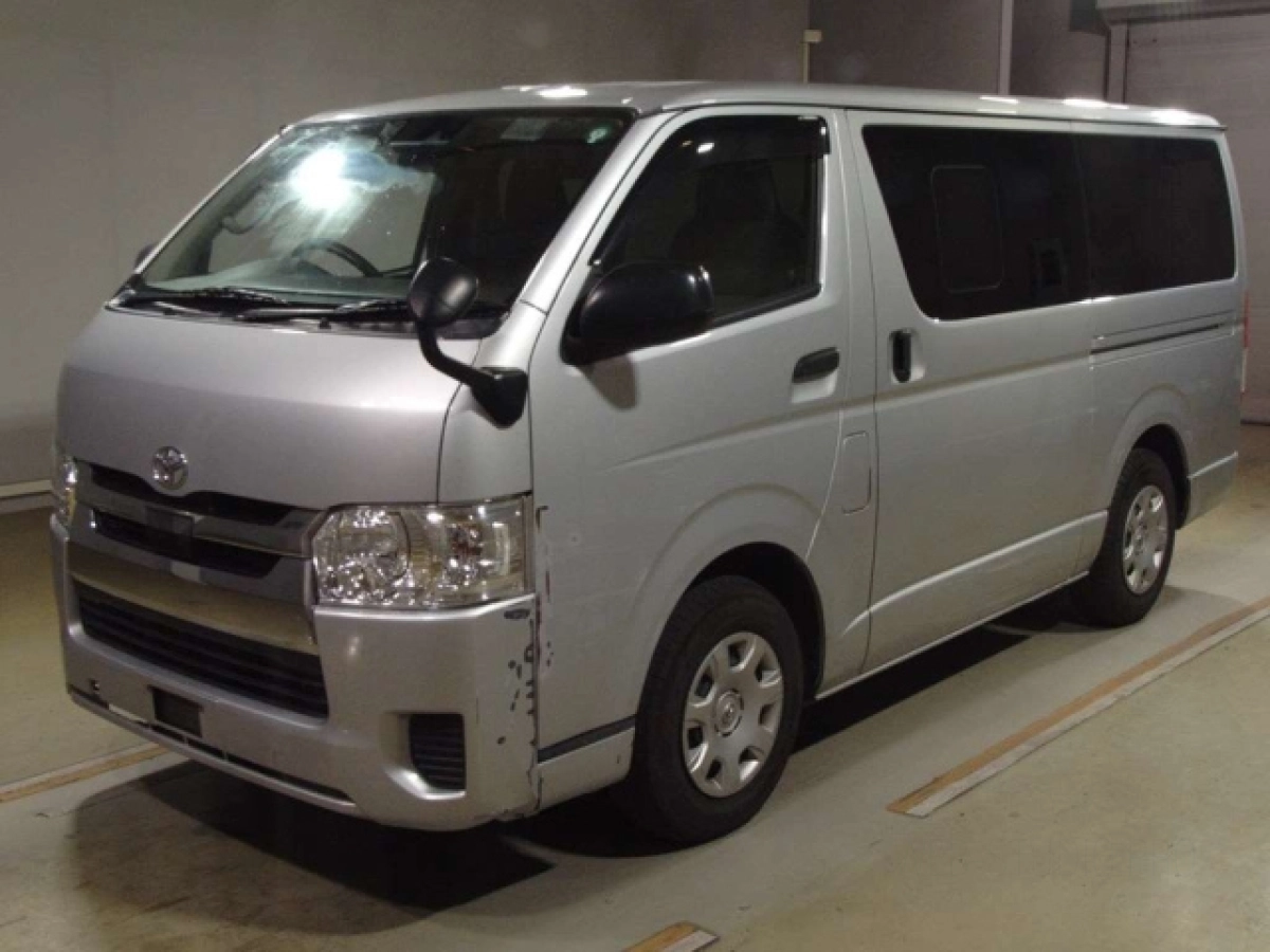 TOYOTA REGIUS ACE VAN GDH201V 2019