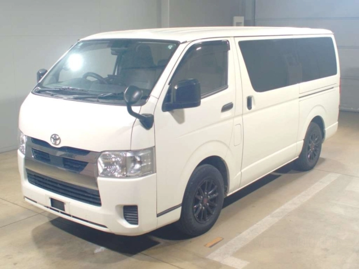 TOYOTA HIACE VAN GDH201V 2021