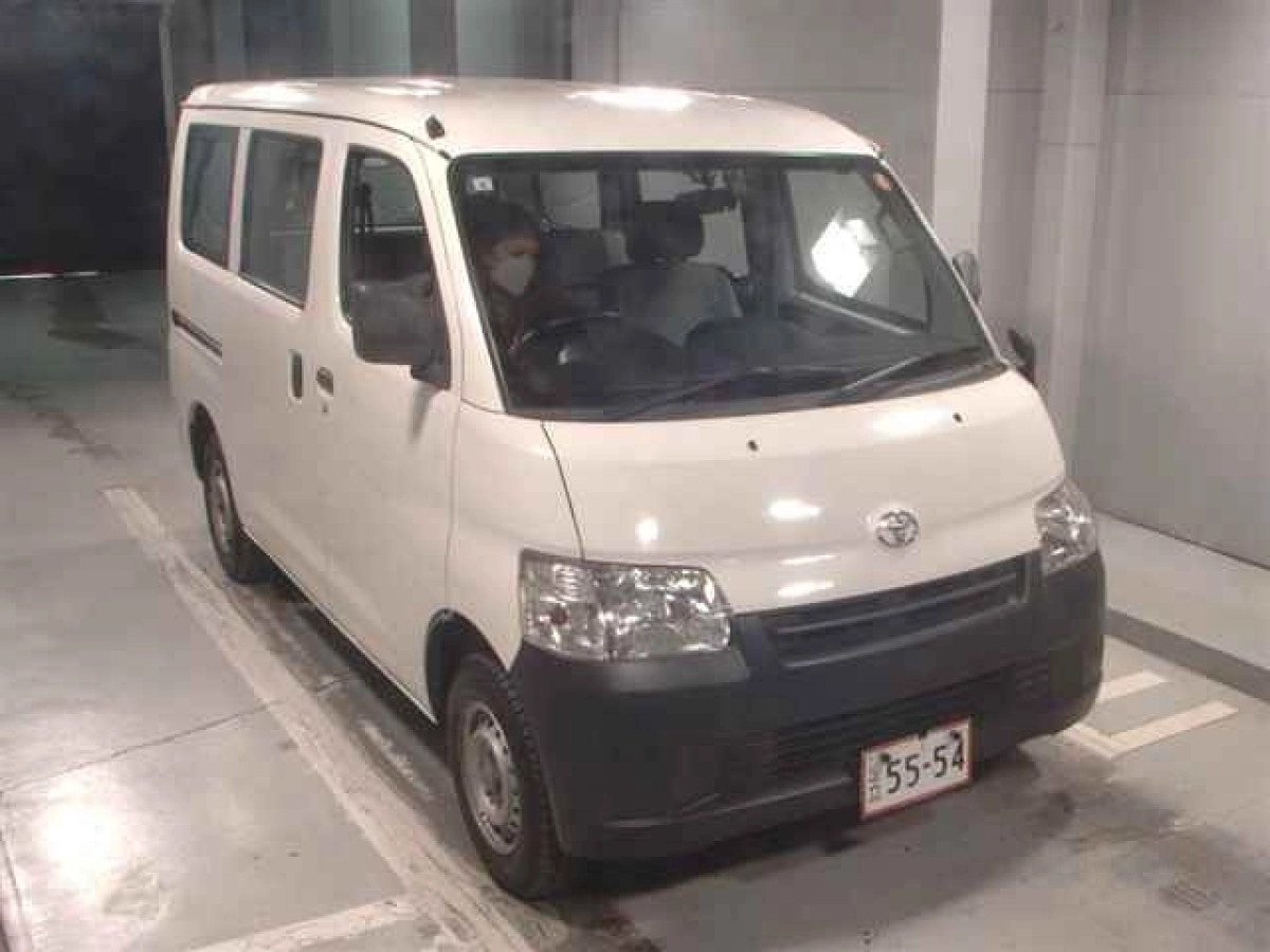 TOYOTA LITE ACE VAN S402M 2020