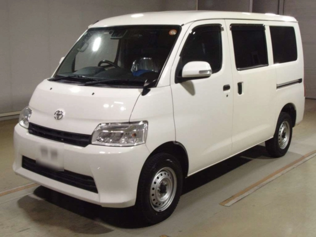 TOYOTA TOWN ACE VAN