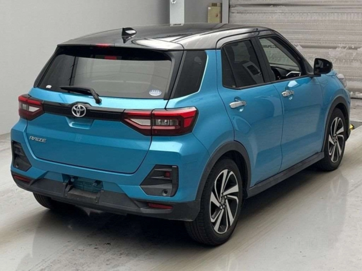 TOYOTA RAIZE