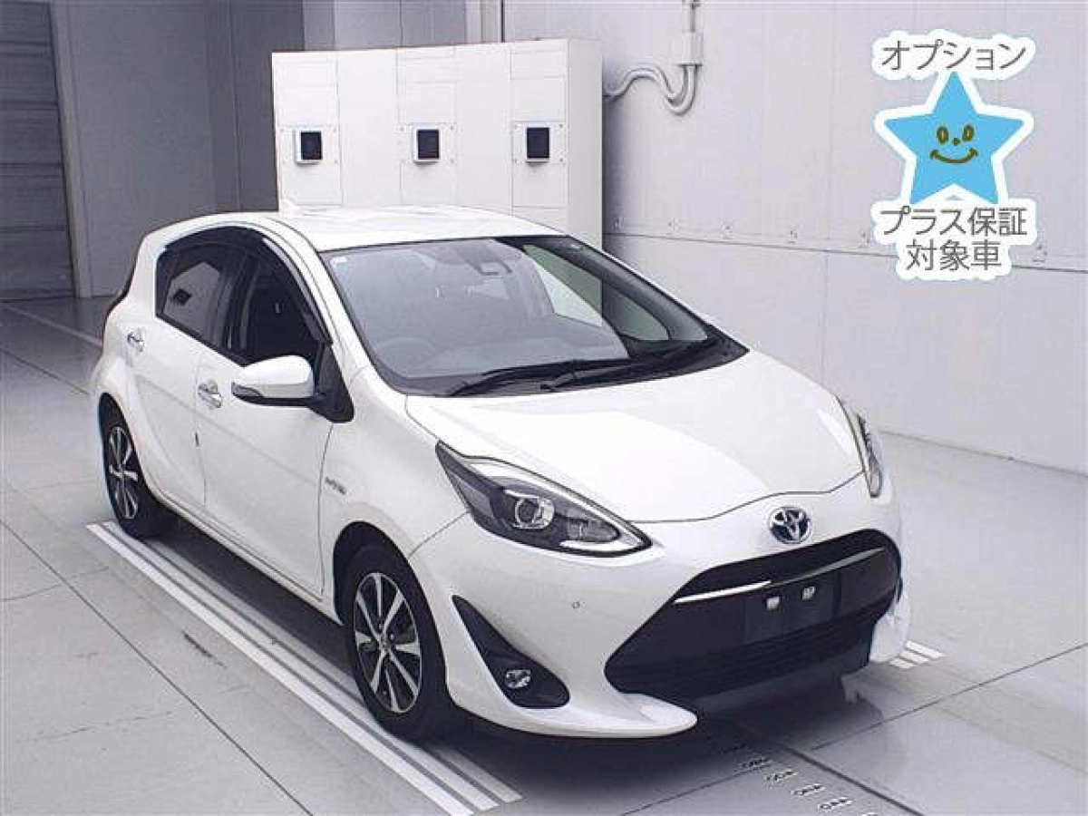 TOYOTA AQUA NHP10 2019