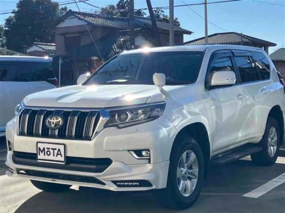 TOYOTA LAND CRUISER PRADO TRJ150W 2019