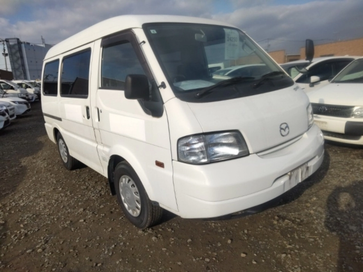 MAZDA BONGO VAN