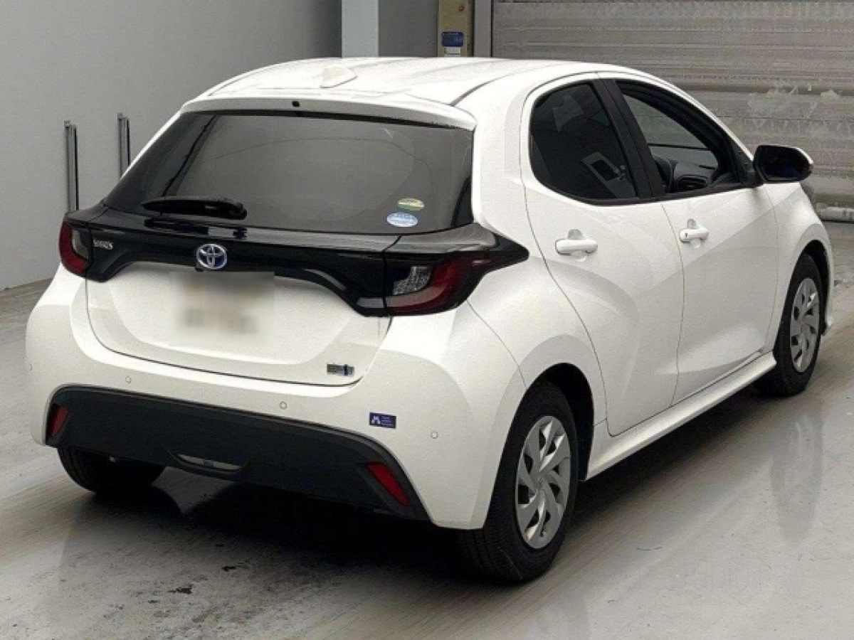 TOYOTA YARIS