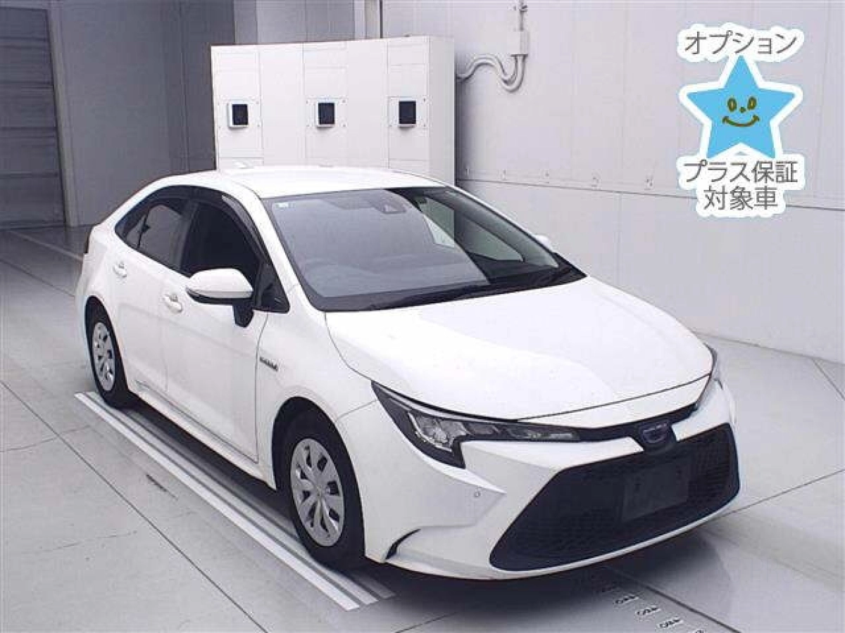 TOYOTA COROLLA ZWE211 2020