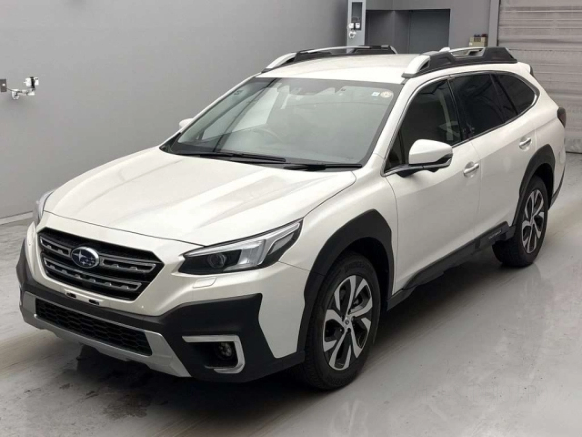 SUBARU LEGACY OUTBACK BT5 2023