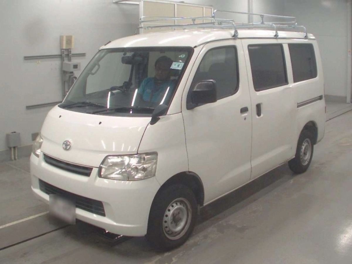 TOYOTA LITE ACE VAN S402M 2019