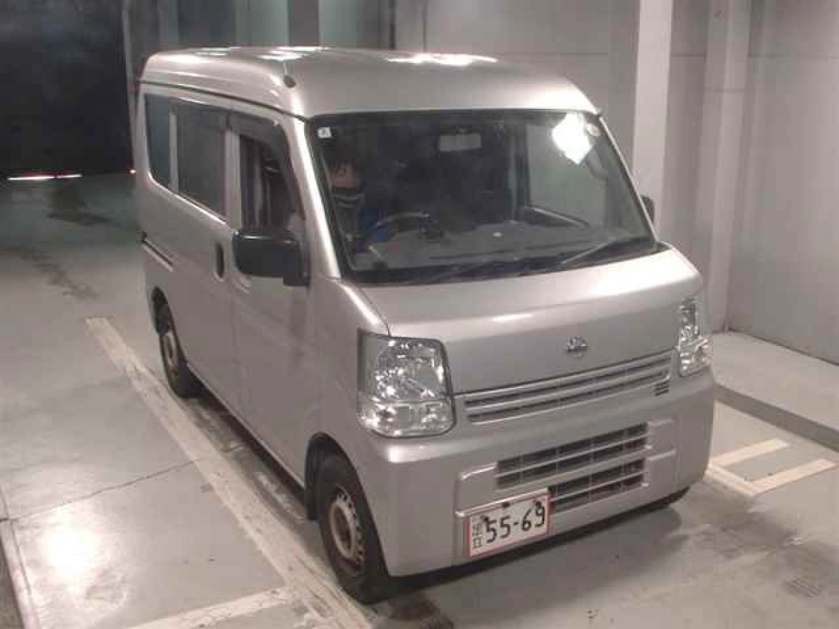 NISSAN CLIPPER VAN DR17V 2021