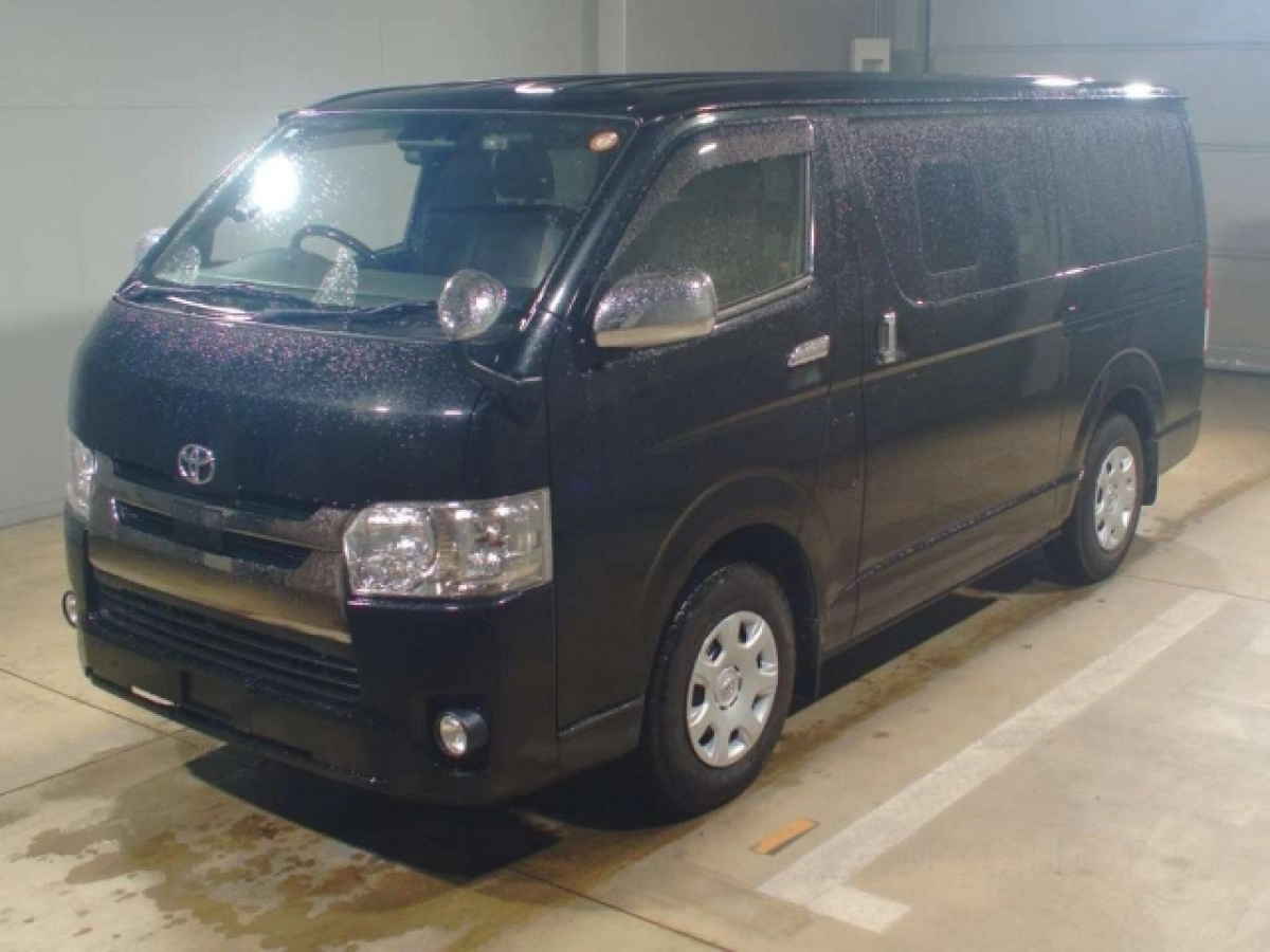 TOYOTA REGIUS ACE VAN GDH201V 2020