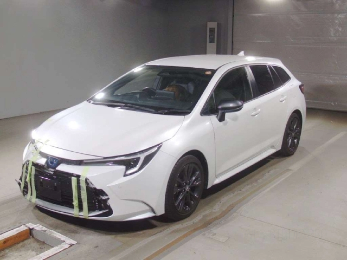 TOYOTA COROLLA TOURING ZWE219W 2024
