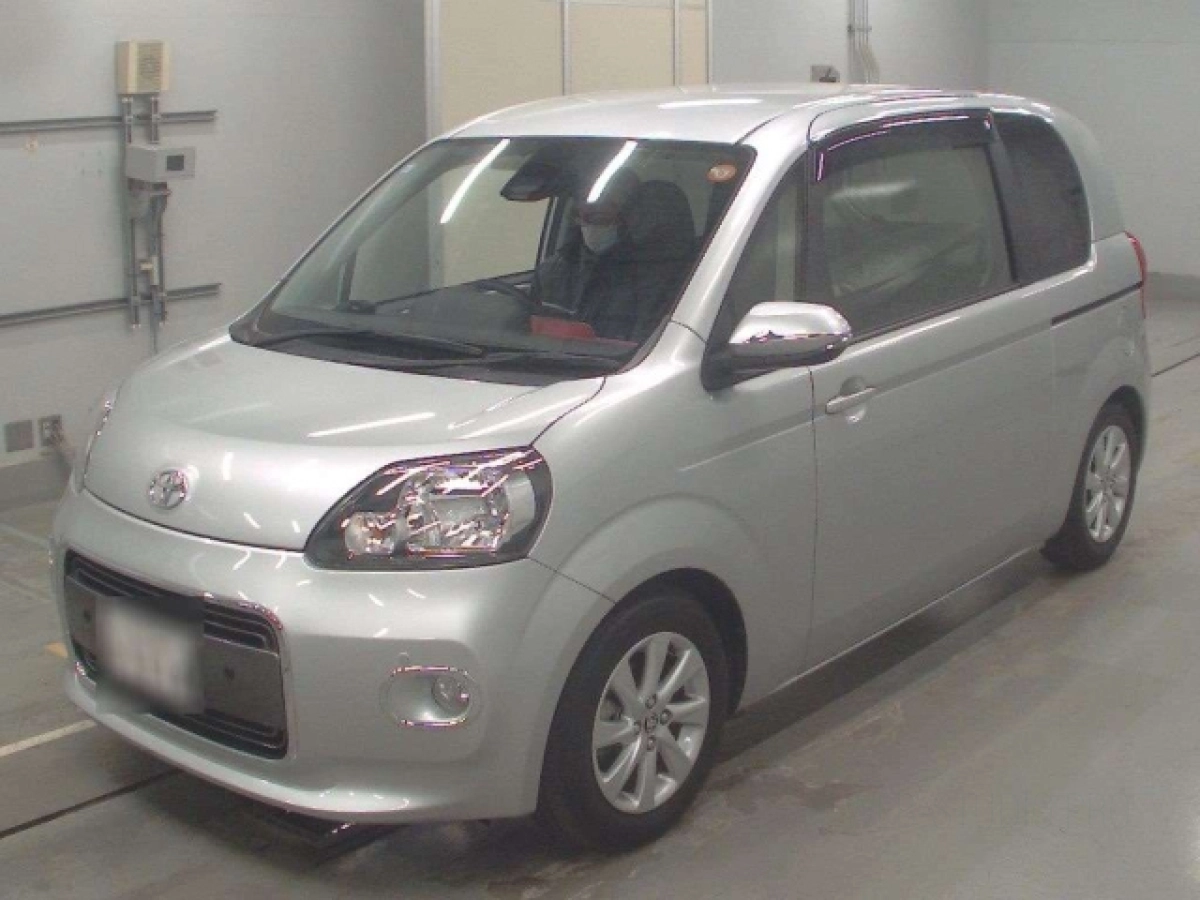 TOYOTA PORTE NSP141 2021