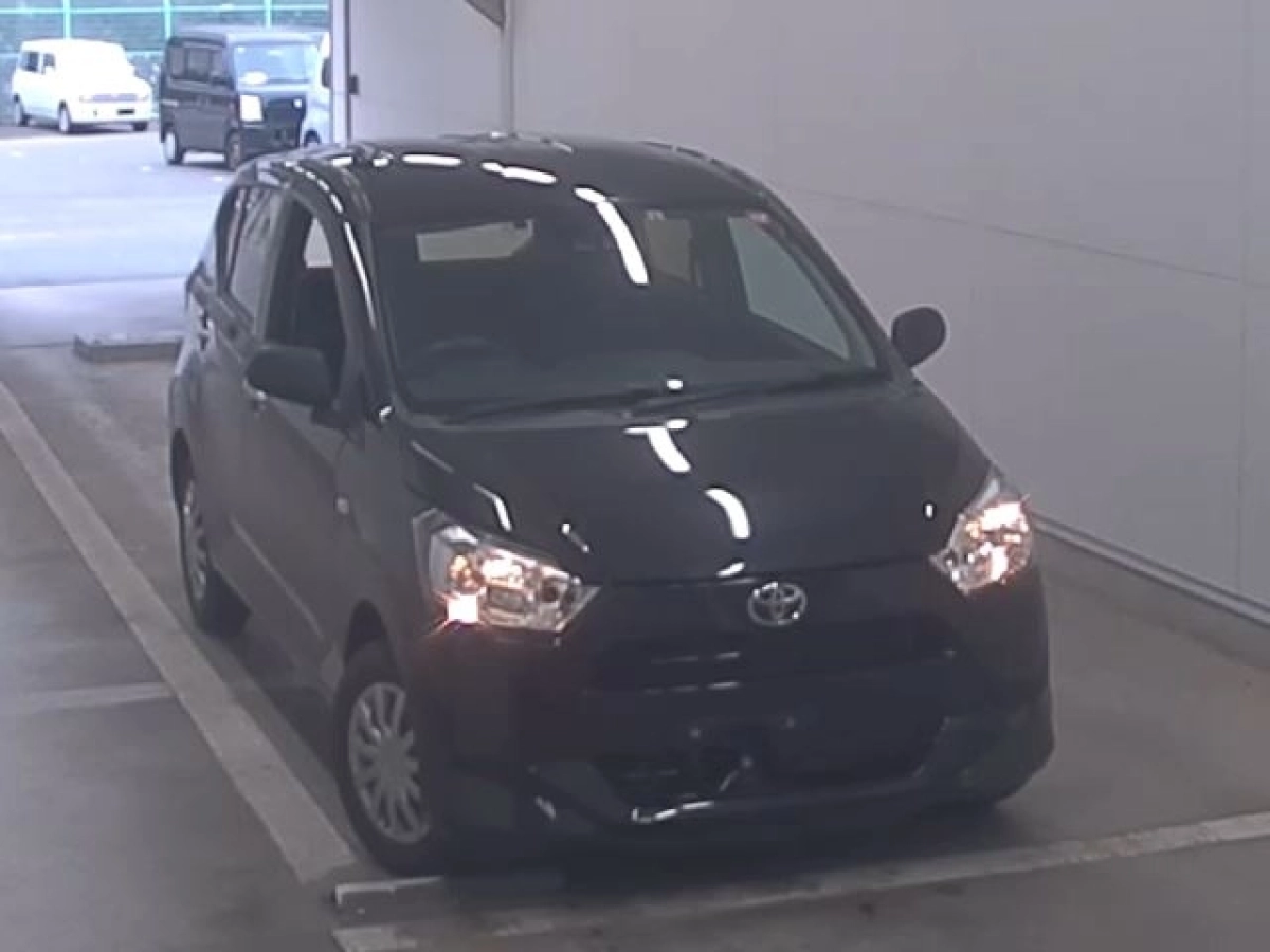 TOYOTA PIXIS EPOCH LA350A 2023