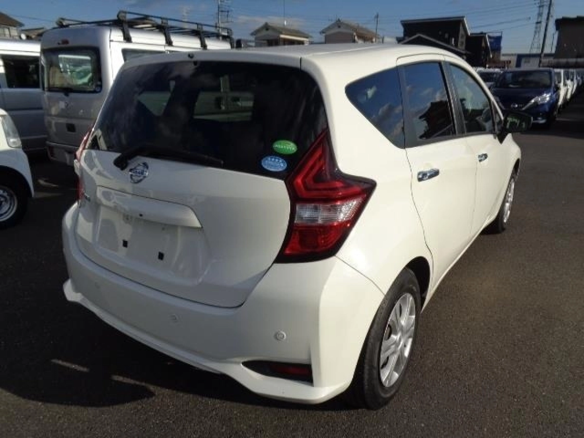 NISSAN NOTE