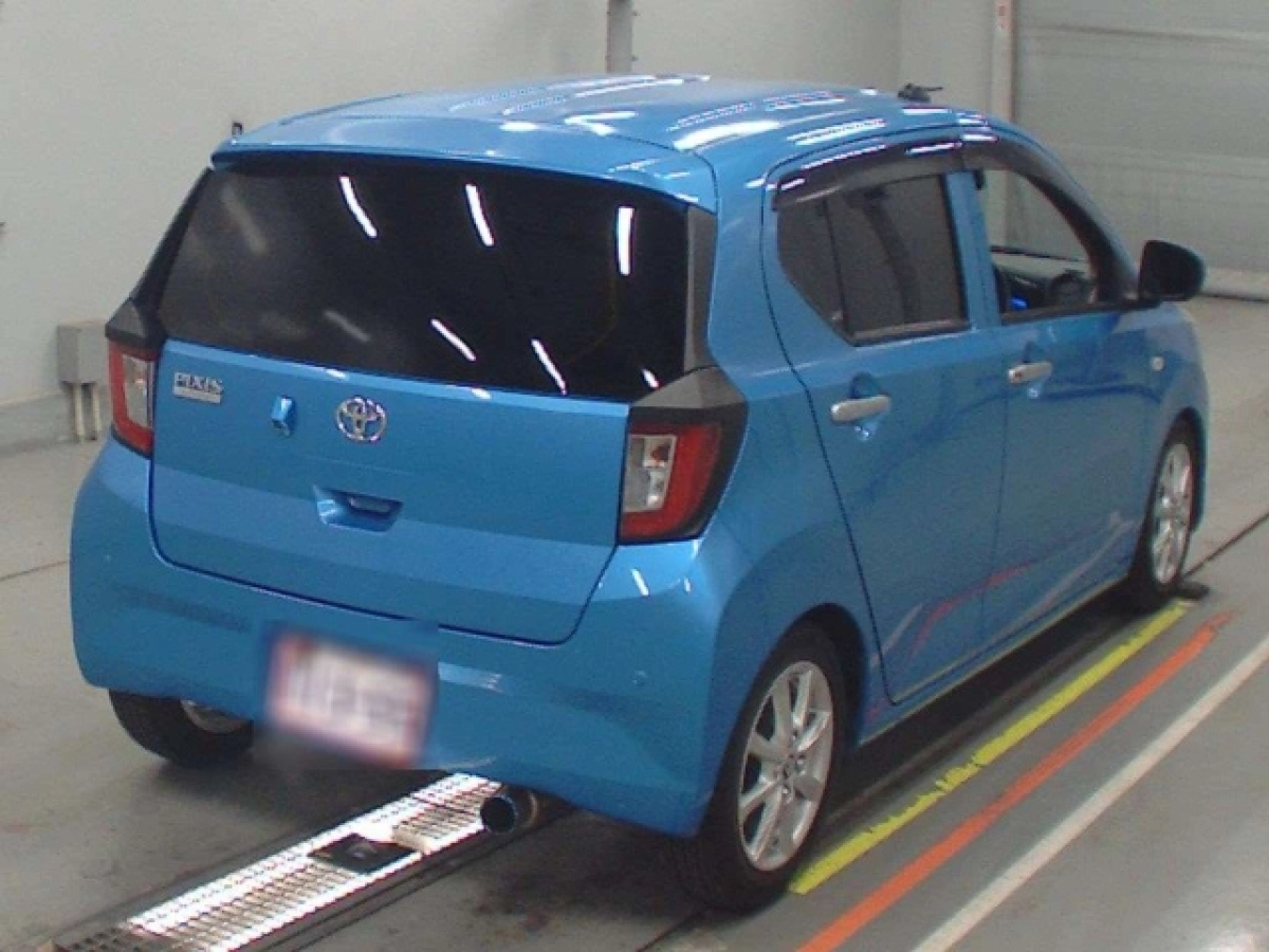 TOYOTA PIXIS EPOCH
