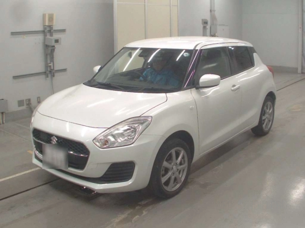 SUZUKI SWIFT ZD83S 2019