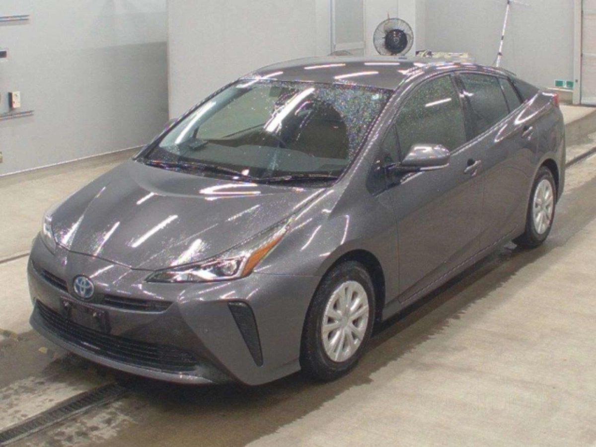 TOYOTA PRIUS ZVW55 2022