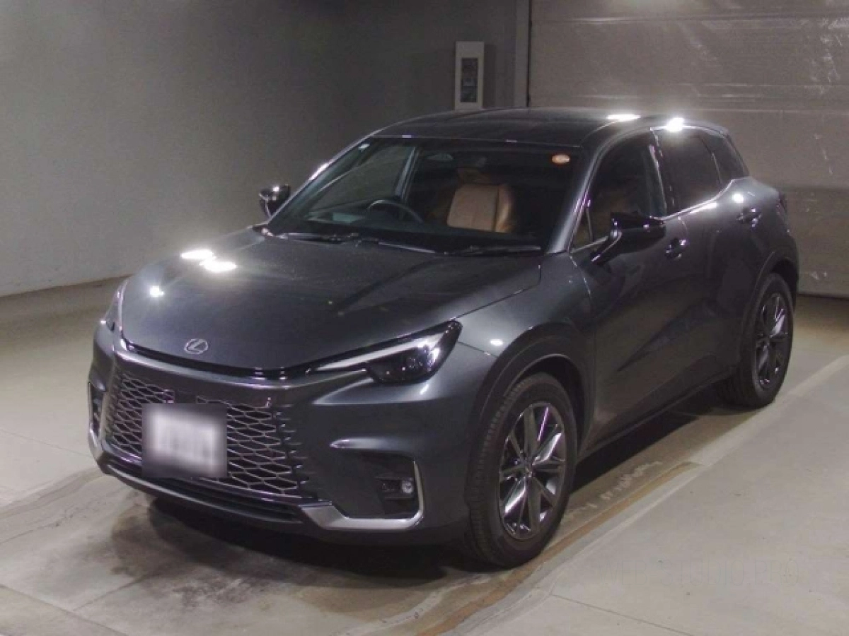 LEXUS LBX MAYH10 2024